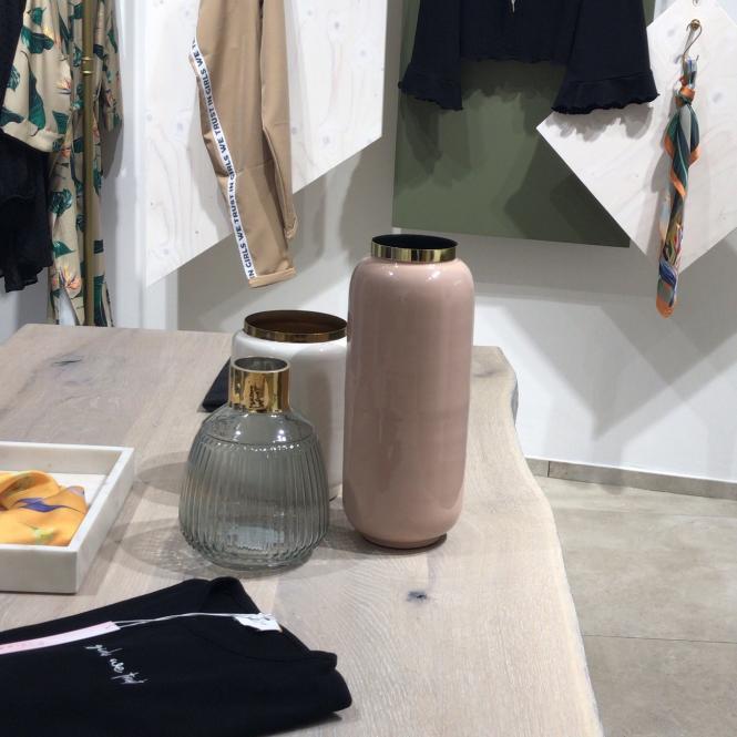 Saigon Vase bei OhApril Saigon Vase M, rosé/goldfarben